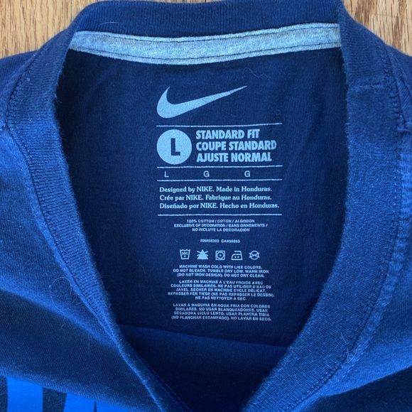 Chargers just do it tshirt size large - Picture 2 of 4